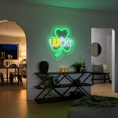 St Patrick’s Day Lucky Neon Sign LED Wall Art